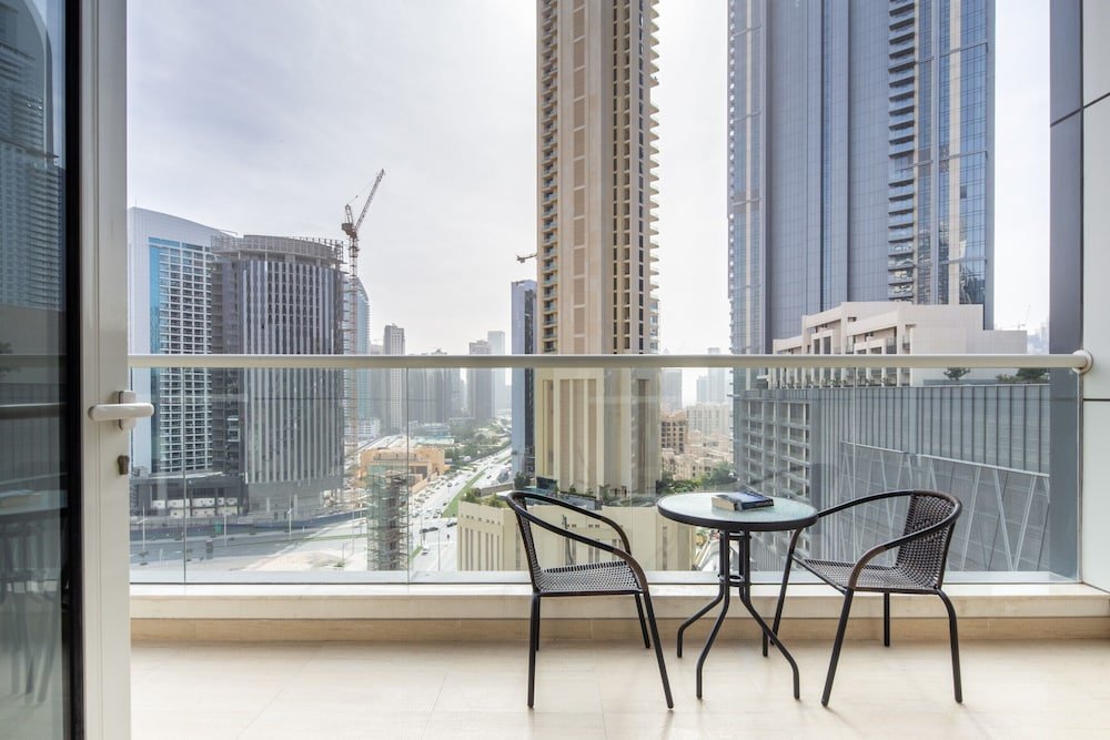 Дубай: Pristine 2BR Apartment in Downtown Dubai - Sleeps 5!