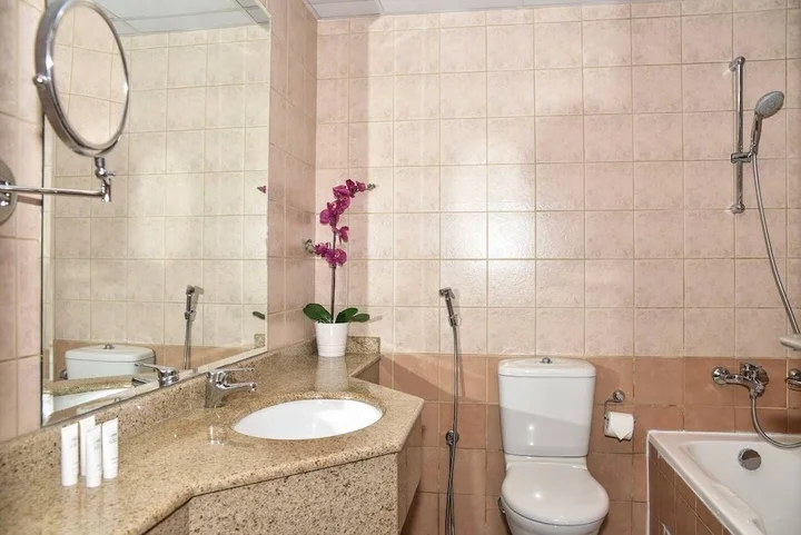 Дубай: Modern 1BR w/ Gorgeous Marina Views! Sleeps 3