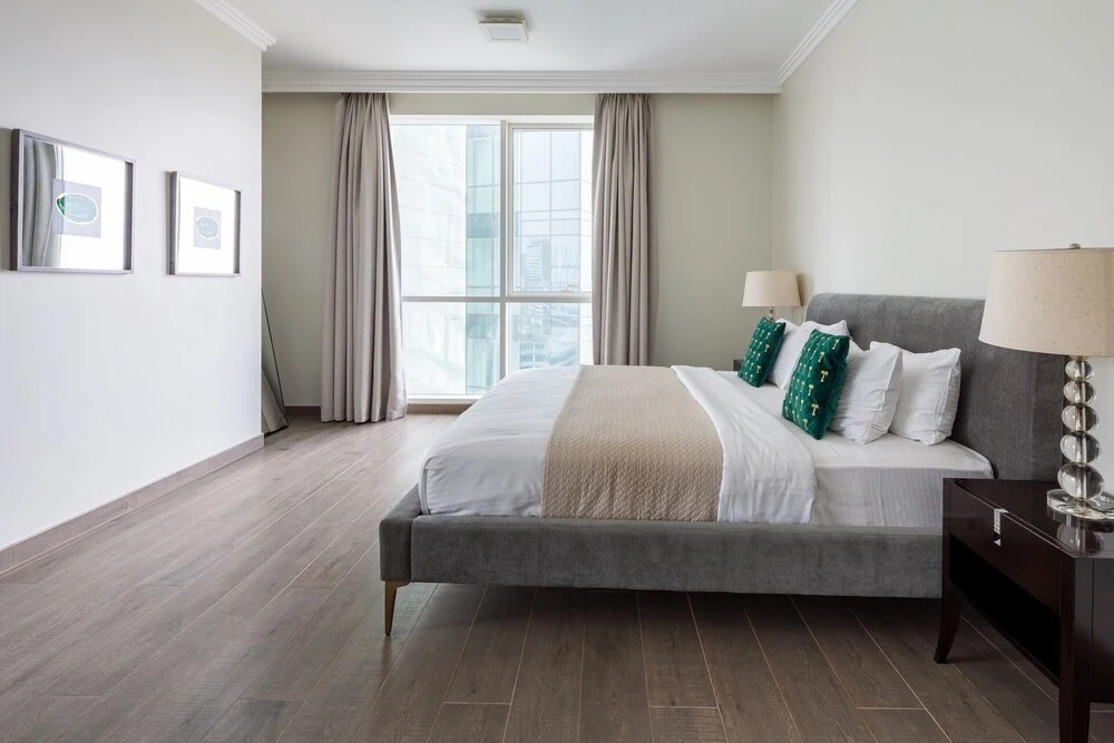 Дубай: Astonishing & Grand 3BR w/ Beach Views & 2 Balconies!