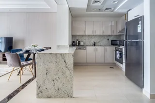 Дубай: Mesmerizing 1BR Apartment in Grand Downtown Dubai