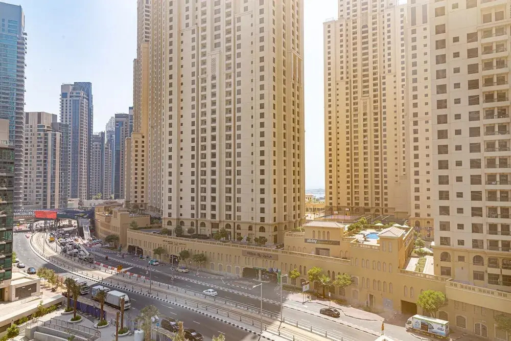 Дубай: Dashing 1BR Apartment In Dubai Marina