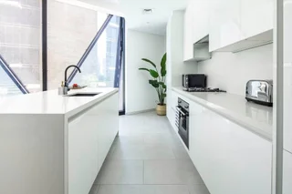 Дубай: Modern + Minimalist 1BR in Burj Khalifa Boulevard!