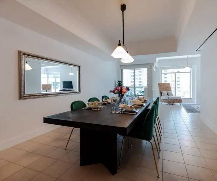 Дубай: Elegant 3BR in Dubai Marina With Scenic Views!