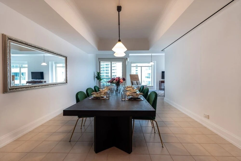 Дубай: Elegant 3BR in Dubai Marina With Scenic Views!