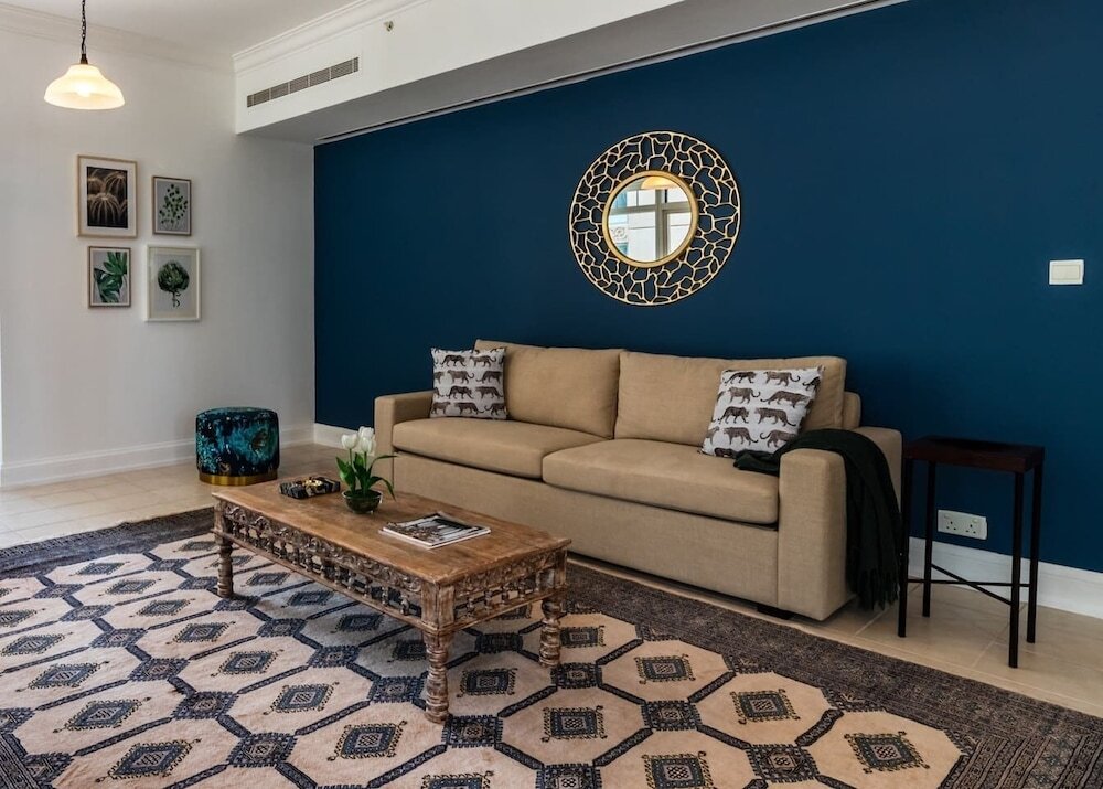 Дубай: Elegant 3BR in Dubai Marina With Scenic Views!