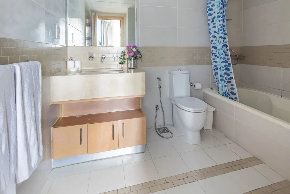 Дубай: Impressive 1BR w/ Incredible Marina Views!