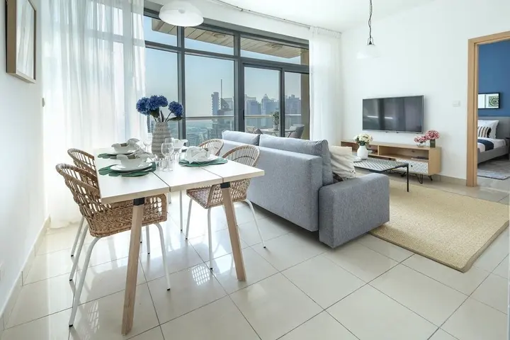 Дубай: Impressive 1BR w/ Incredible Marina Views!