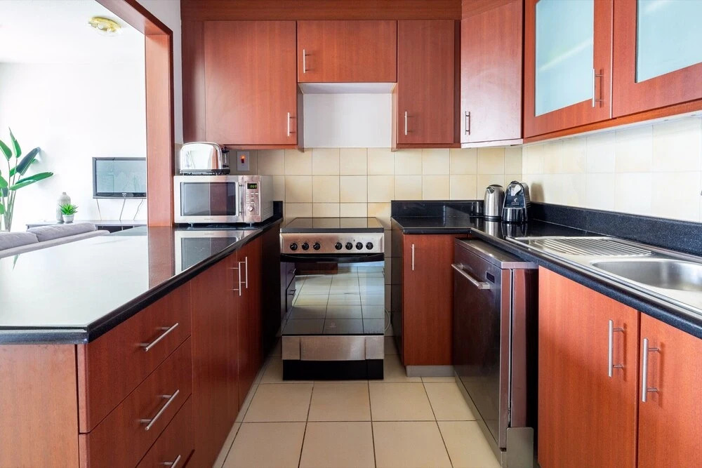 Дубай: Luxurious 2BR in JBR With Amazing Marina Views!