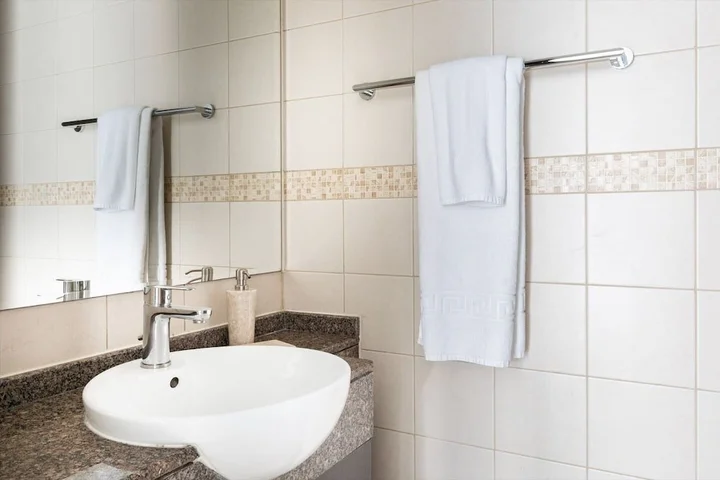 Дубай: 1BR Tranquil Space With Incredible Marina Views!