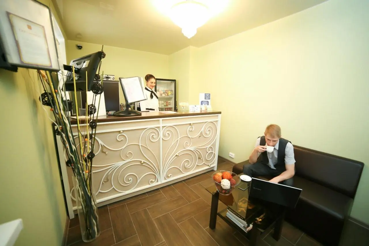 Набережные Челны: Mini Hotel on Leningradskaya