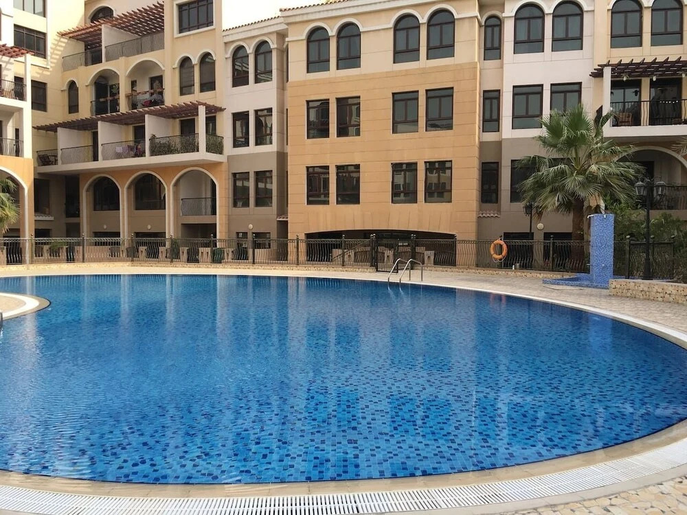 Дубай: Spacious 1BR in Heart of JVC