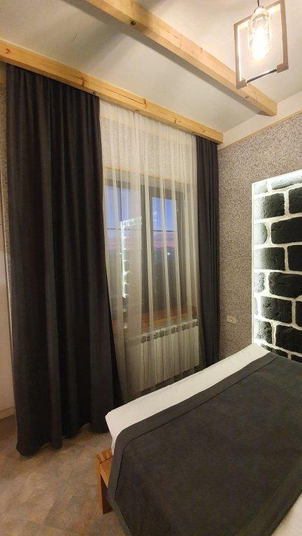 Гюмри: Отель Jinjotel Boutique