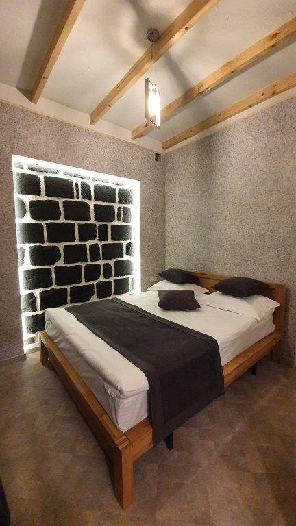 Гюмри: Отель Jinjotel Boutique