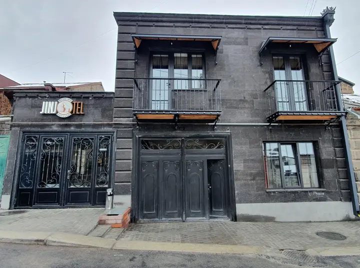 Гюмри: Отель Jinjotel Boutique
