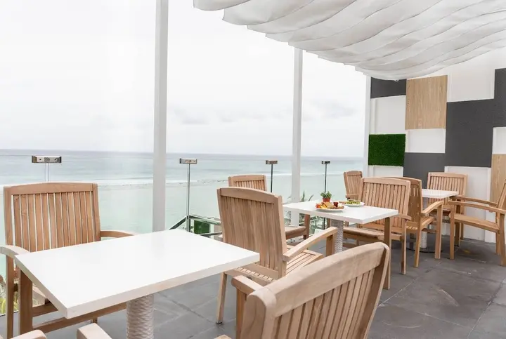 Хулхумале: Azuvia Beach Retreat Hulhumale