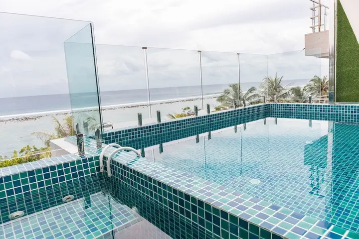 Хулхумале: Azuvia Beach Retreat Hulhumale
