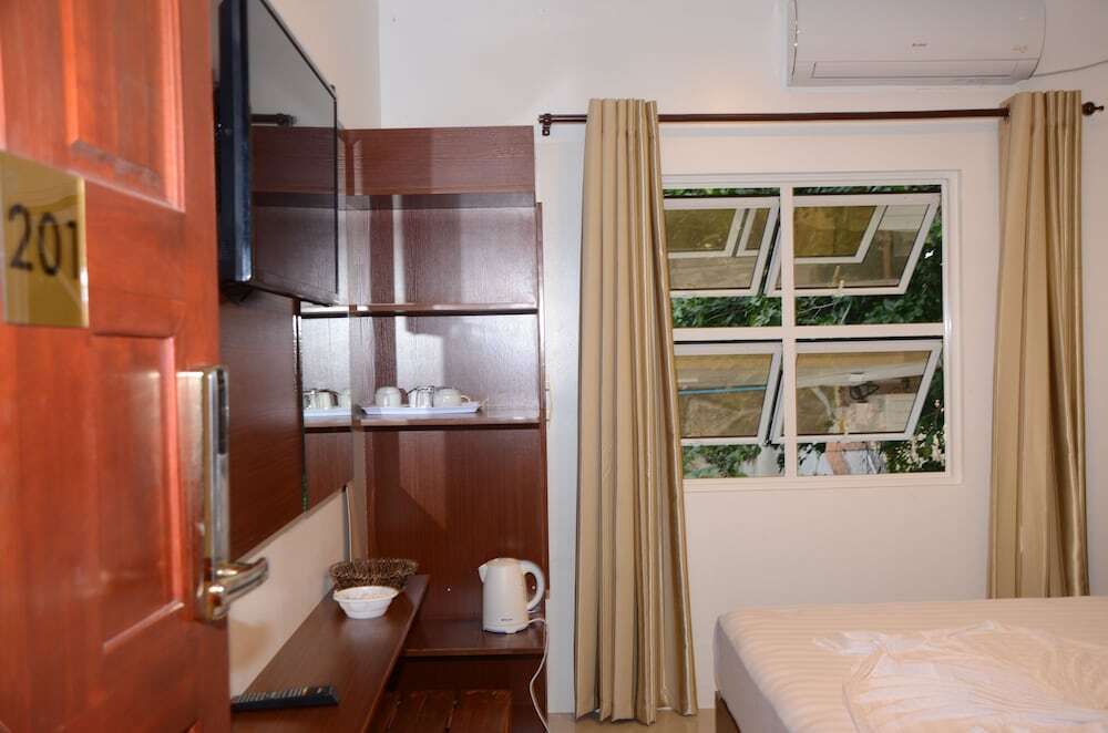 Атолл Алиф-Дхаалу: Cornerstay at Dhangethi