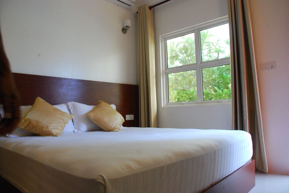 Атолл Алиф-Дхаалу: Cornerstay at Dhangethi