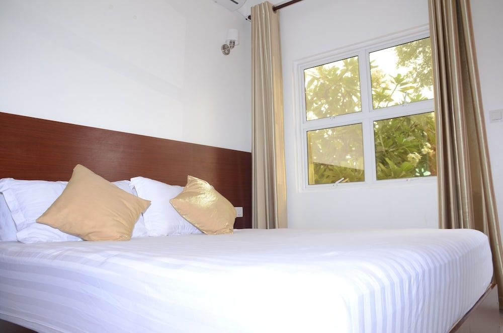 Атолл Алиф-Дхаалу: Cornerstay at Dhangethi