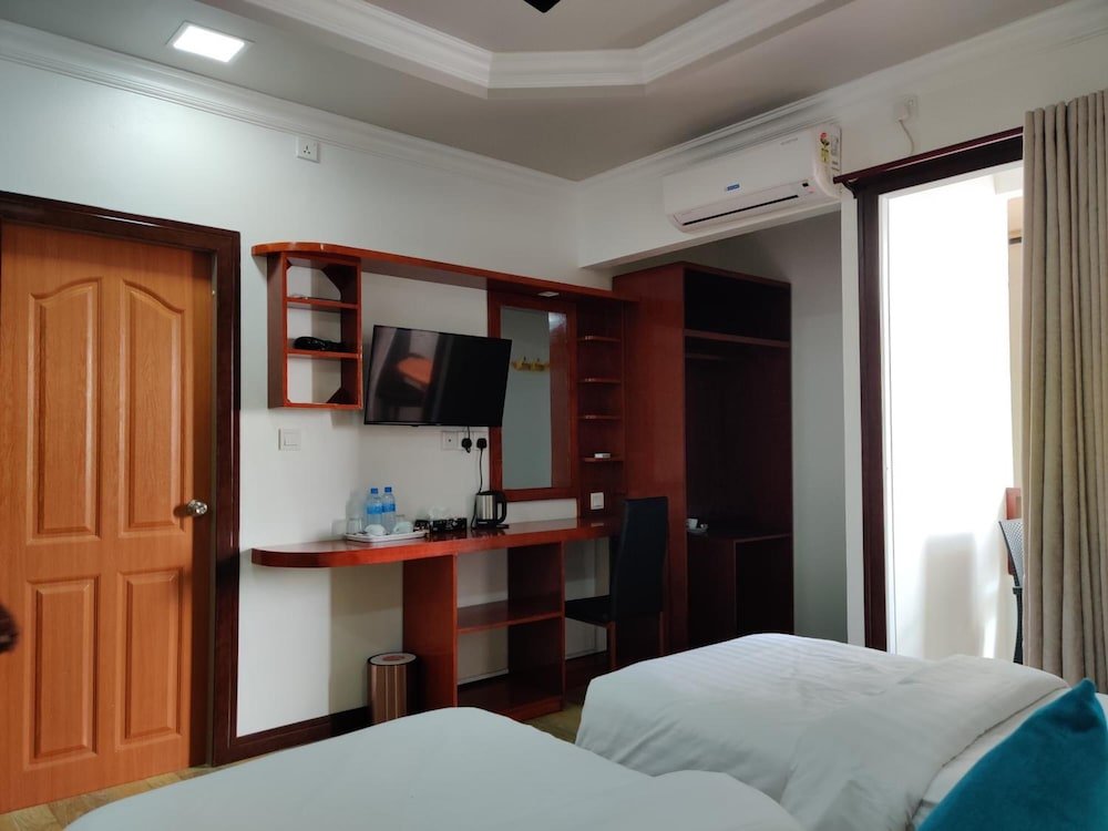 Южный Мале Атол: Отель Athens View Guraidhoo