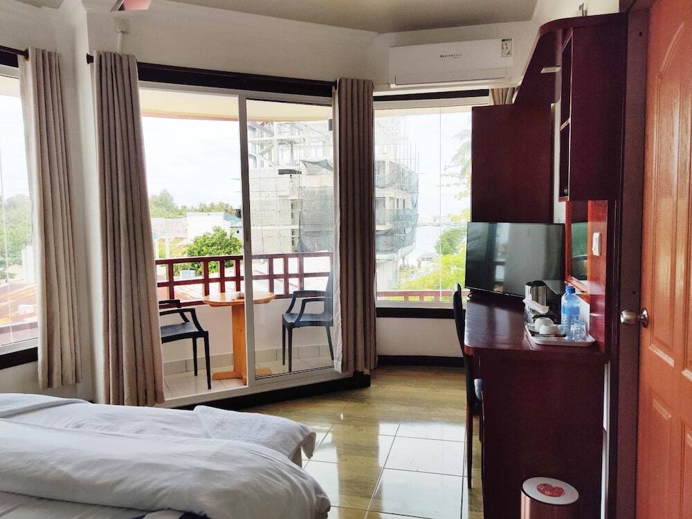 Южный Мале Атол: Отель Athens View Guraidhoo