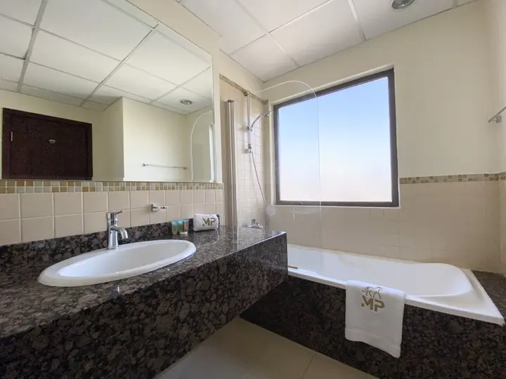 Дубай: Close to JBR Beach Spacious 2BR Marina views Apartments