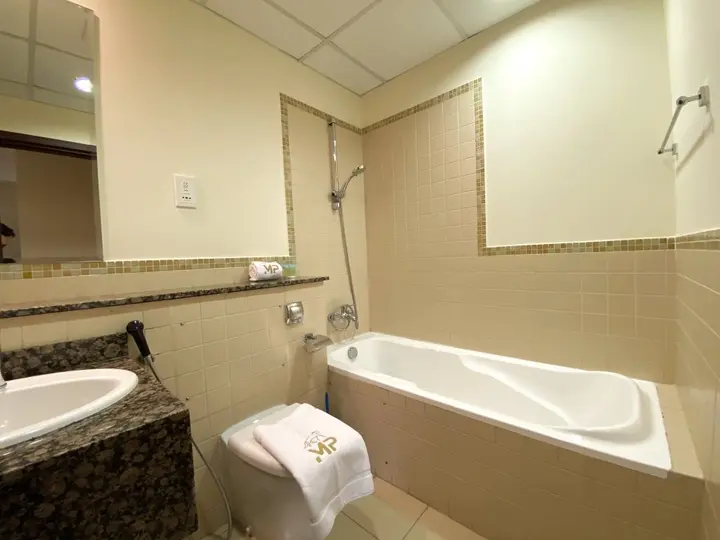 Дубай: Close to JBR Beach Spacious 2BR Marina views Apartments