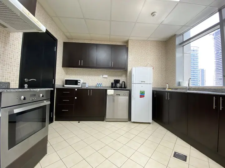Дубай: Panoramic Marina views 3BR Dubai Marina Apartments