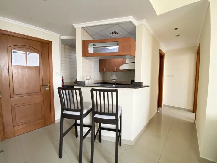 Дубай: Cosy 1-Bedroom in Dubai Marina Apartments