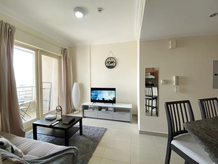 Дубай: Cosy 1-Bedroom in Dubai Marina Apartments