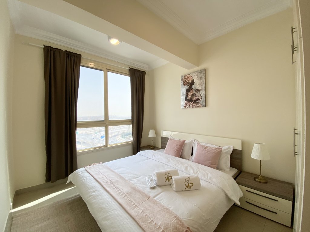 Дубай: Cosy 1-Bedroom in Dubai Marina Apartments