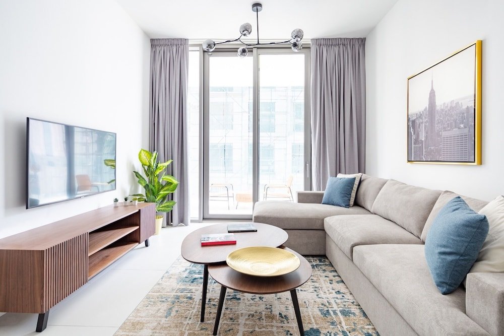Дубай: Posh & Spotless 1BR Apartment on Palm Jumeirah