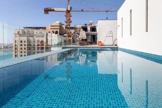 Дубай: Posh & Spotless 1BR Apartment on Palm Jumeirah