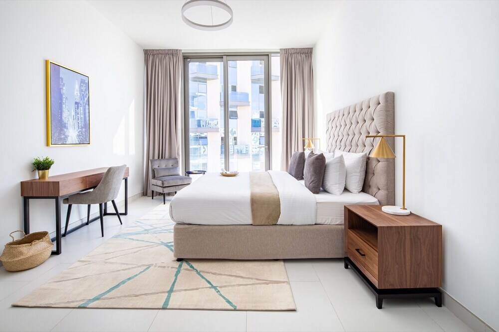 Дубай: Mesmerizing Upscale 1BR Apartment in Soho Palm Jumeirah
