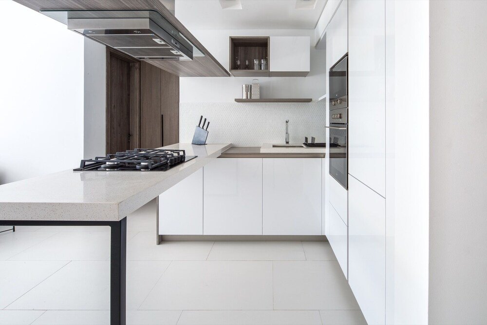 Дубай: Mesmerizing Upscale 1BR Apartment in Soho Palm Jumeirah