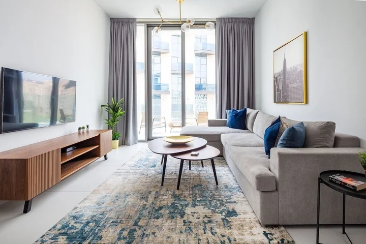 Дубай: Trendy & Capacious 1BR Apartment in The Palm