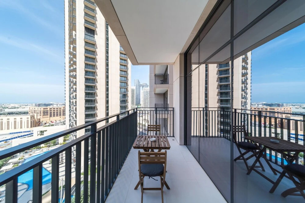 Дубай: Lux BnB BLVD Central