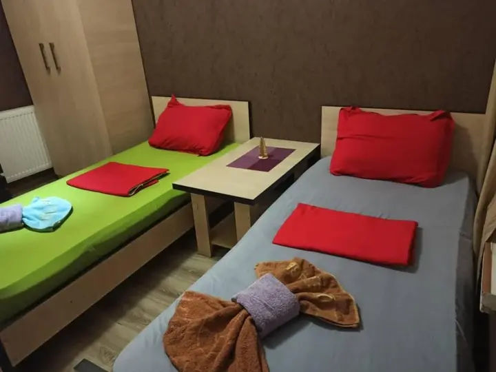 Тбилиси: Artisha Travel Hotel