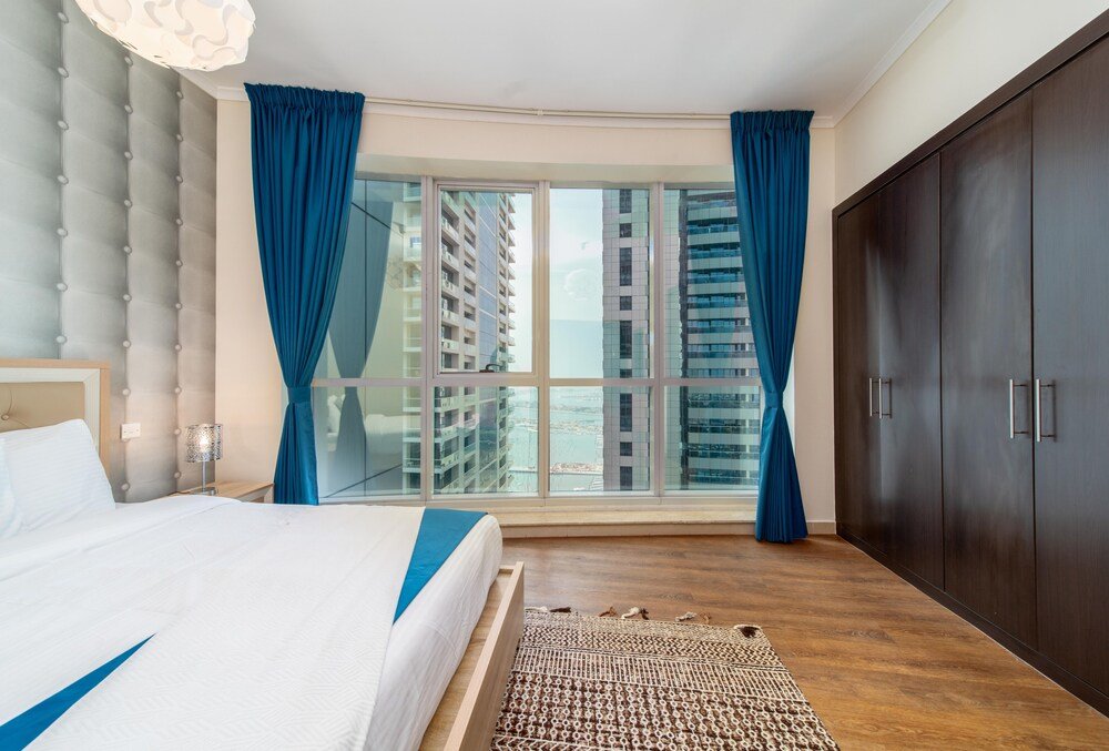 Дубай: Vacation Bay - Torch Tower Dubai Marina