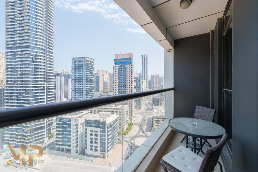 Дубай: Апартаменты 1 Bedroom with Panoramic Marina views