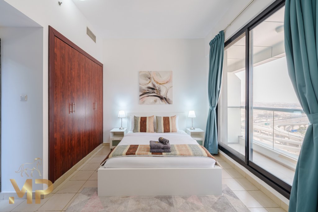 Дубай: Апартаменты 1 Bedroom with Panoramic Marina views
