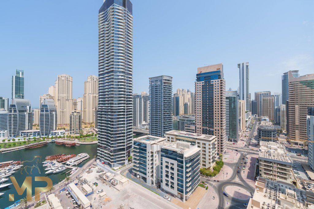 Дубай: Апартаменты 1 Bedroom with Panoramic Marina views