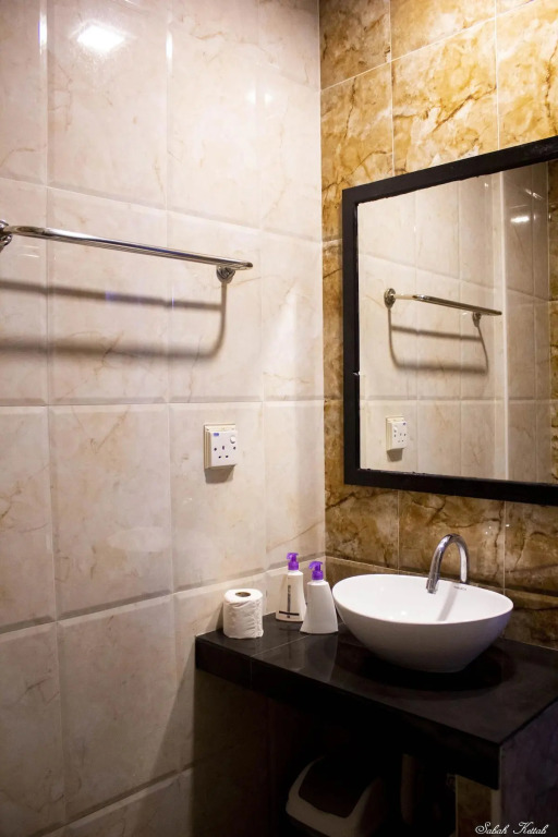 Диффуши: Отель Crown Beach Villas