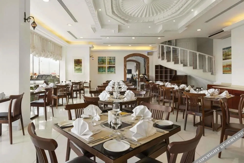 Аджман: Landmark Suites Hotel