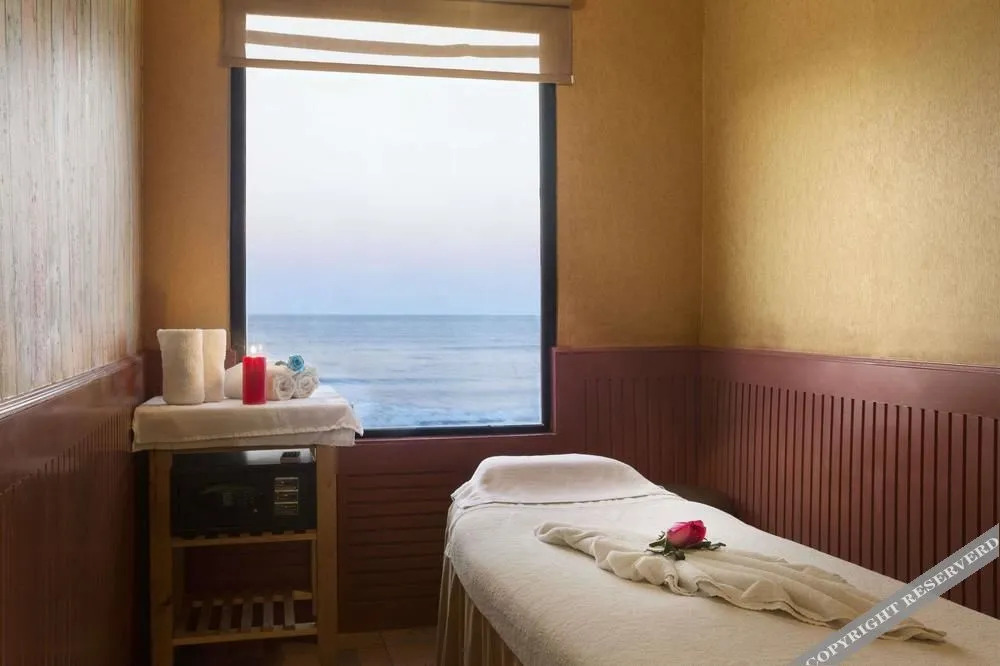 Аджман: Landmark Suites Hotel