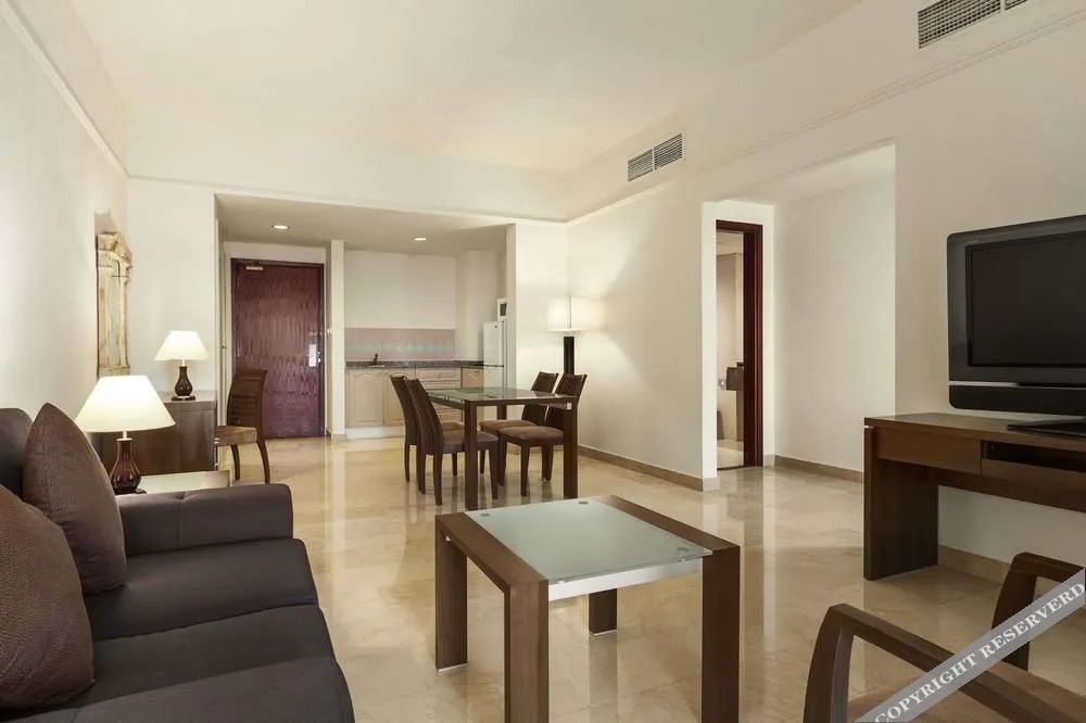 Аджман: Landmark Suites Hotel