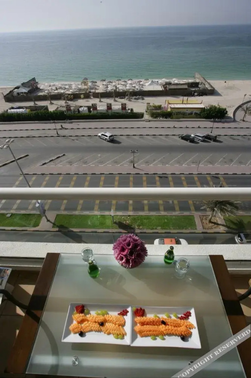 Аджман: Landmark Suites Hotel