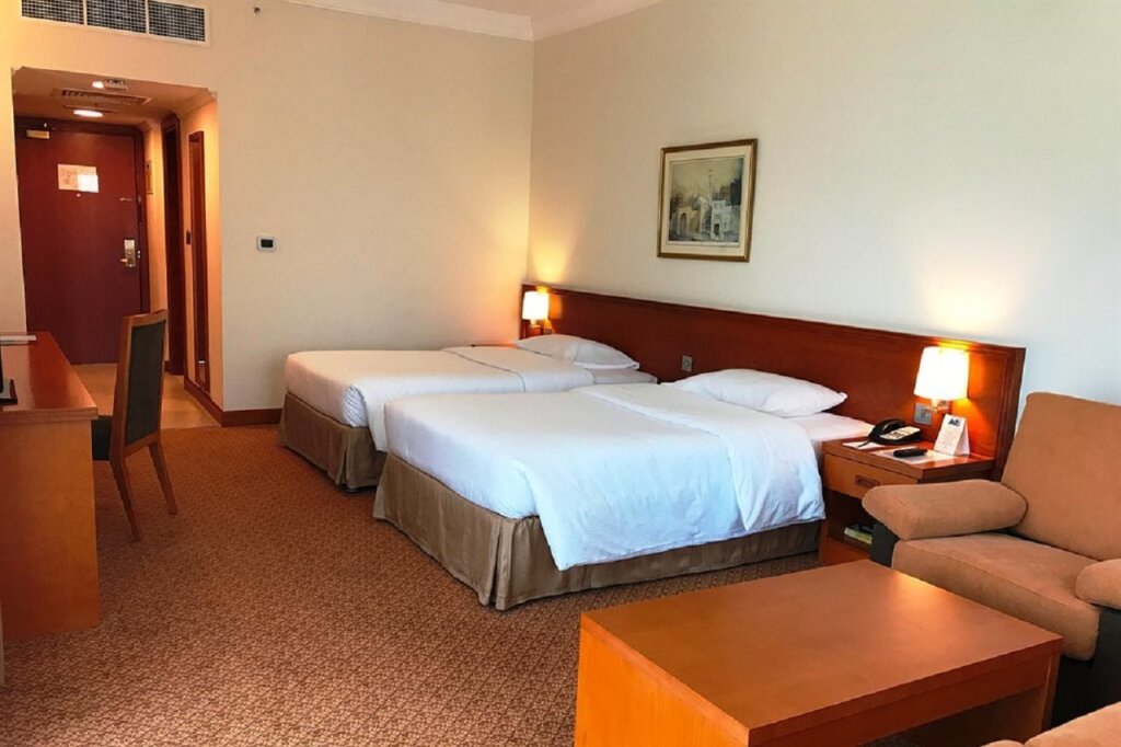 Дубай: Copthorne Airport Hotel