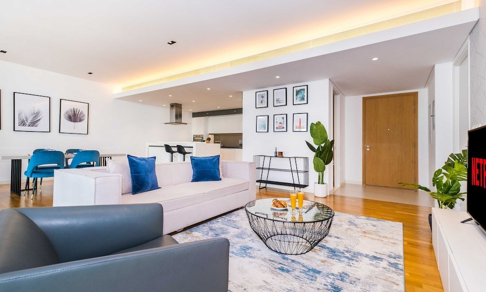 Дубай: LUX Holiday Home - Bluewaters Residences