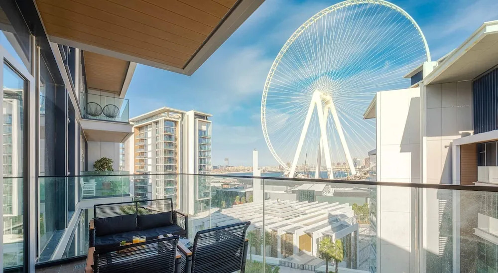 Дубай: LUX Holiday Home - Bluewaters Residences